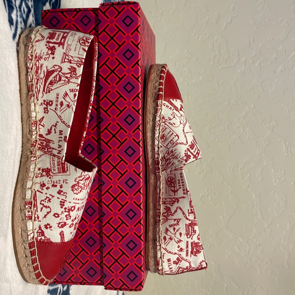 Tory Burch espadrilles size6
